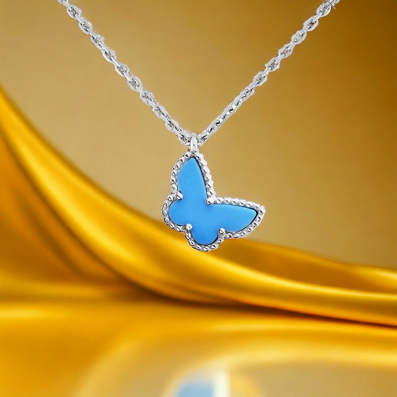 Van Cleef & Arpels スウィート アルハンブラ ネックレス