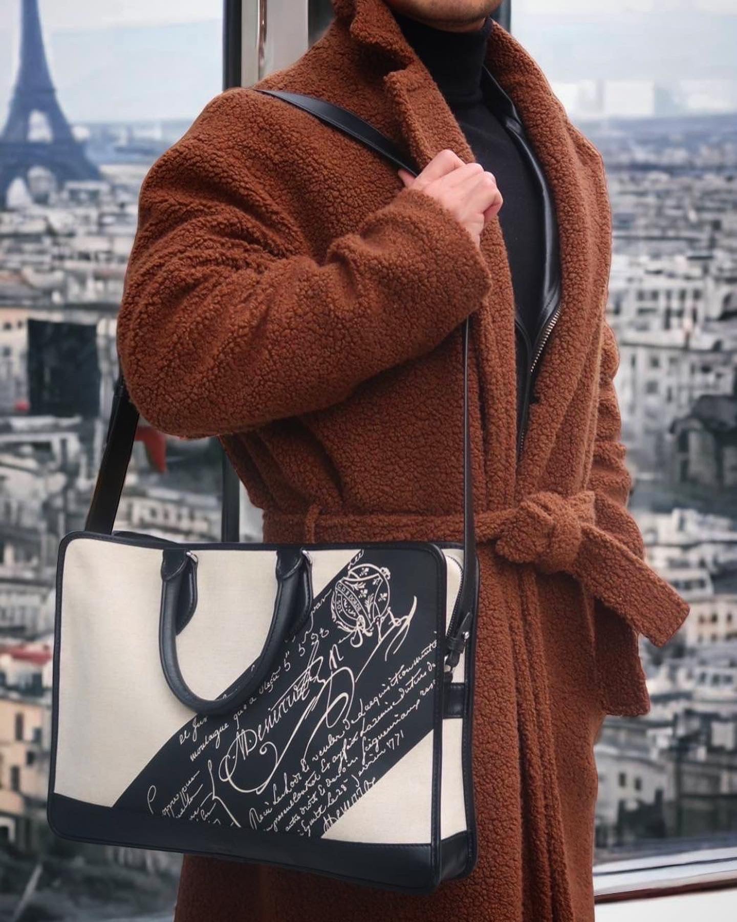 アンジュール ガリバー スクリットキャンバス レザー ブリーフケース