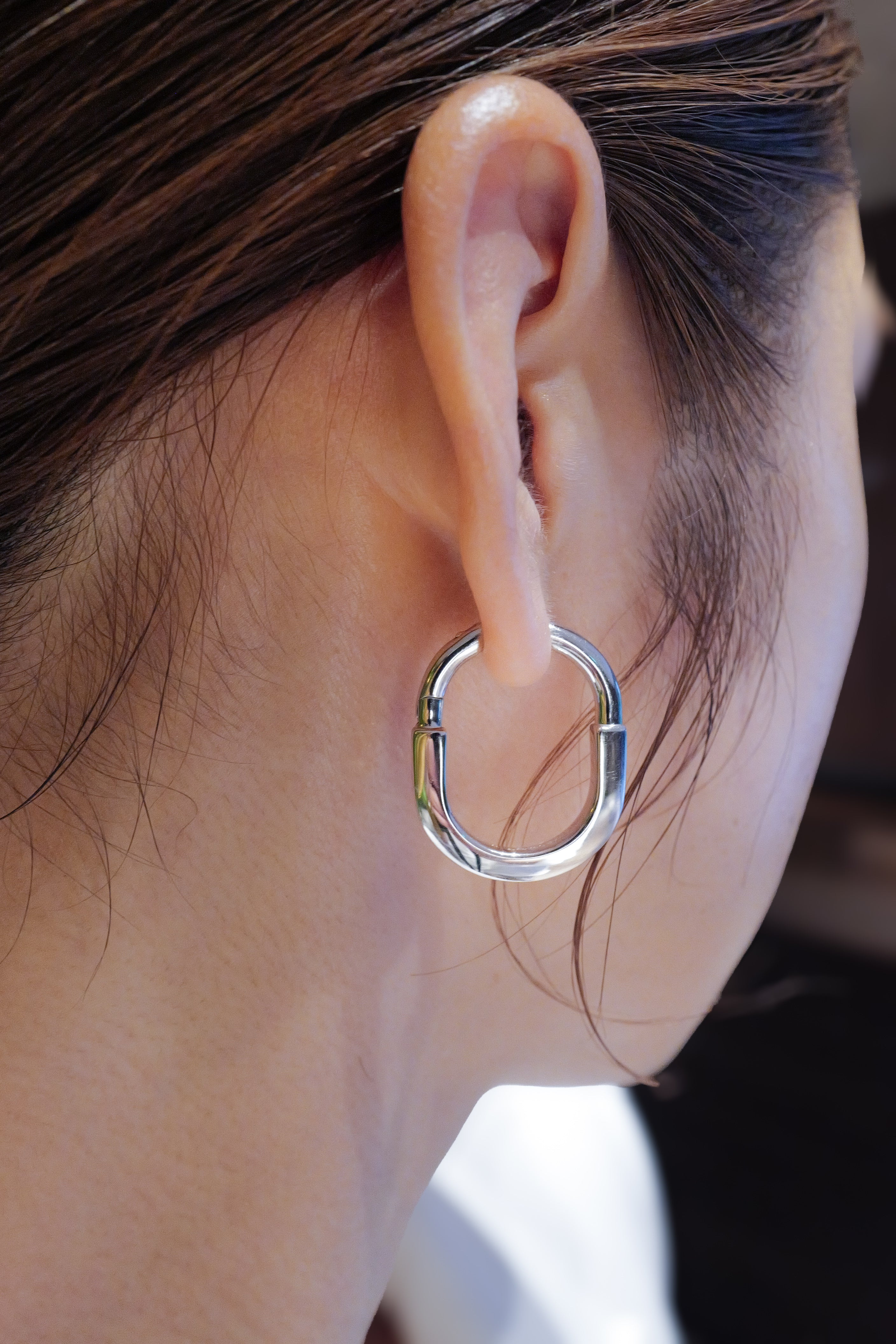 TIFFANY & Co. ロック ミディアム ピアス K18WG