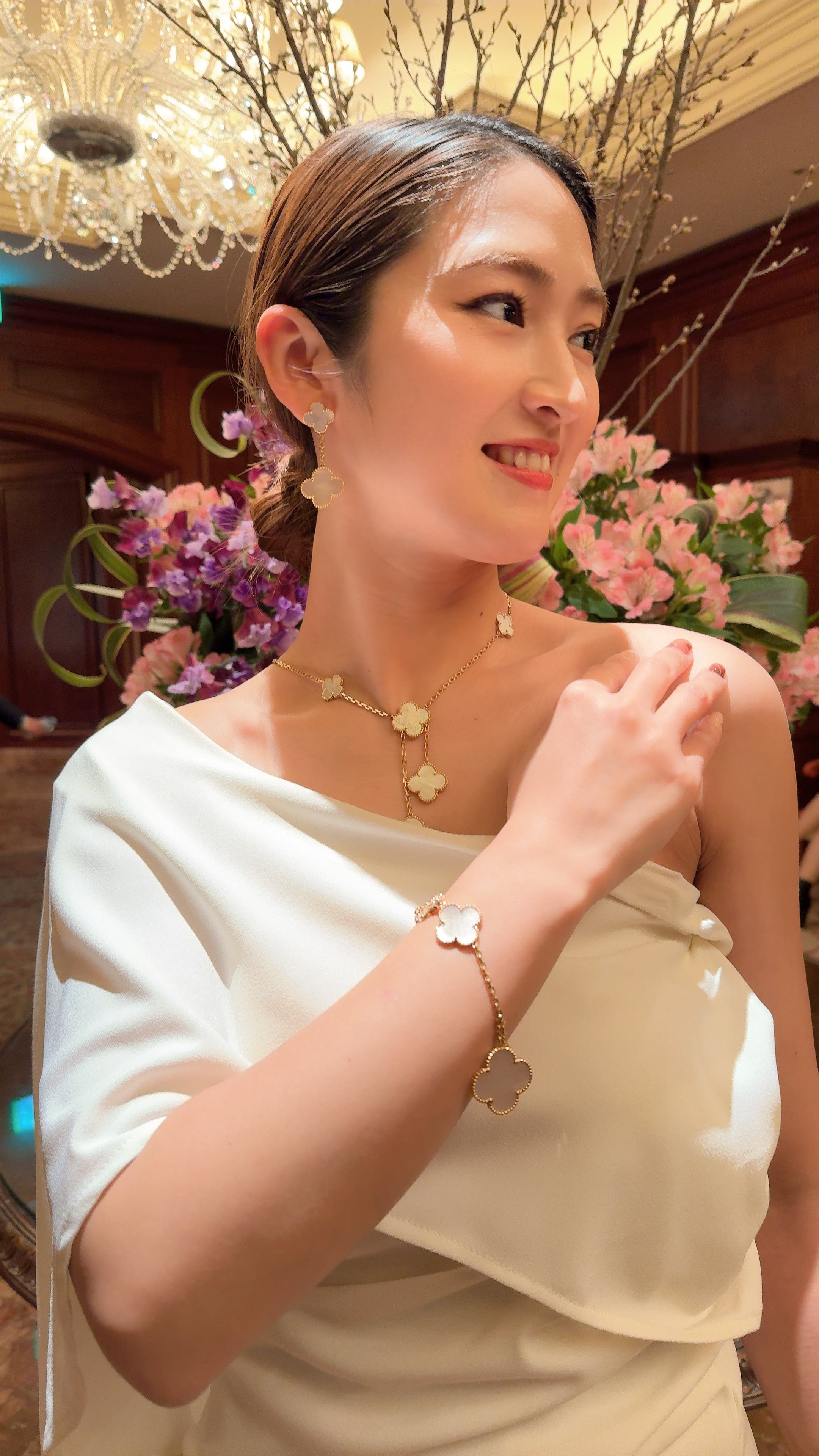 Van Cleef & Arpels 豪華3点セット(関西限定のちょいカリ)