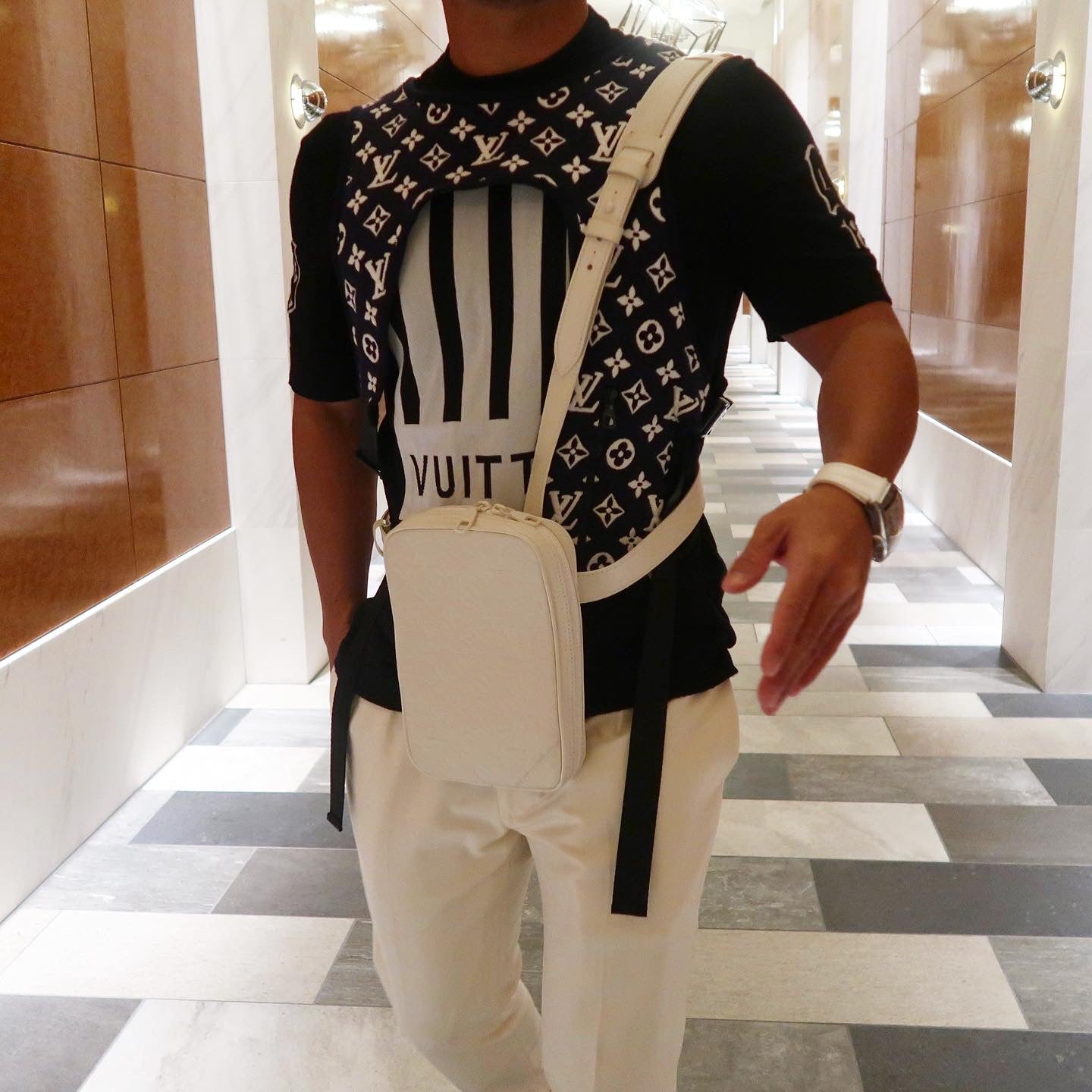 ルイヴィトン モノグラムベスト 20SS