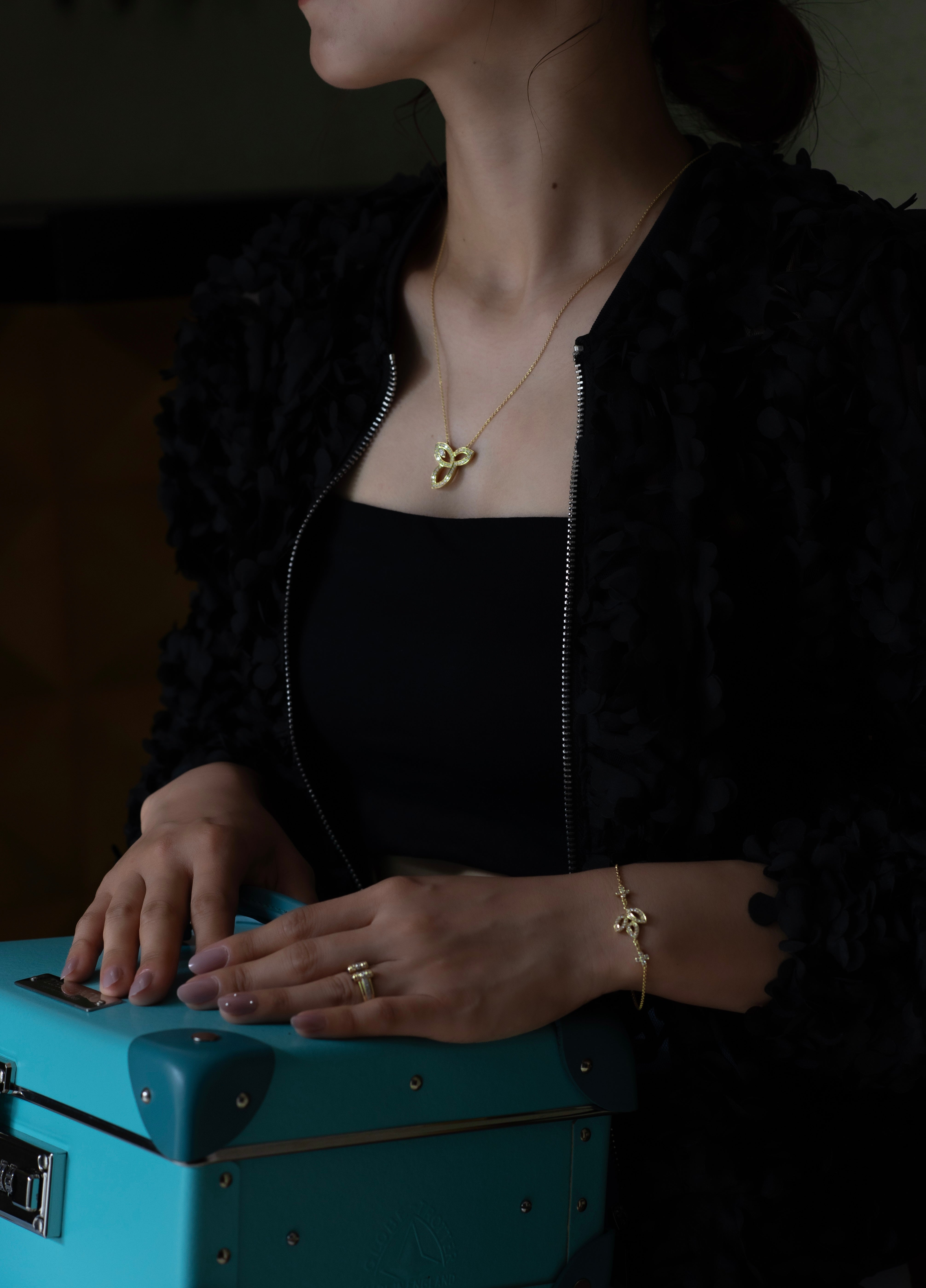 Harry Winston リリークラスター ミニ ブレスレット