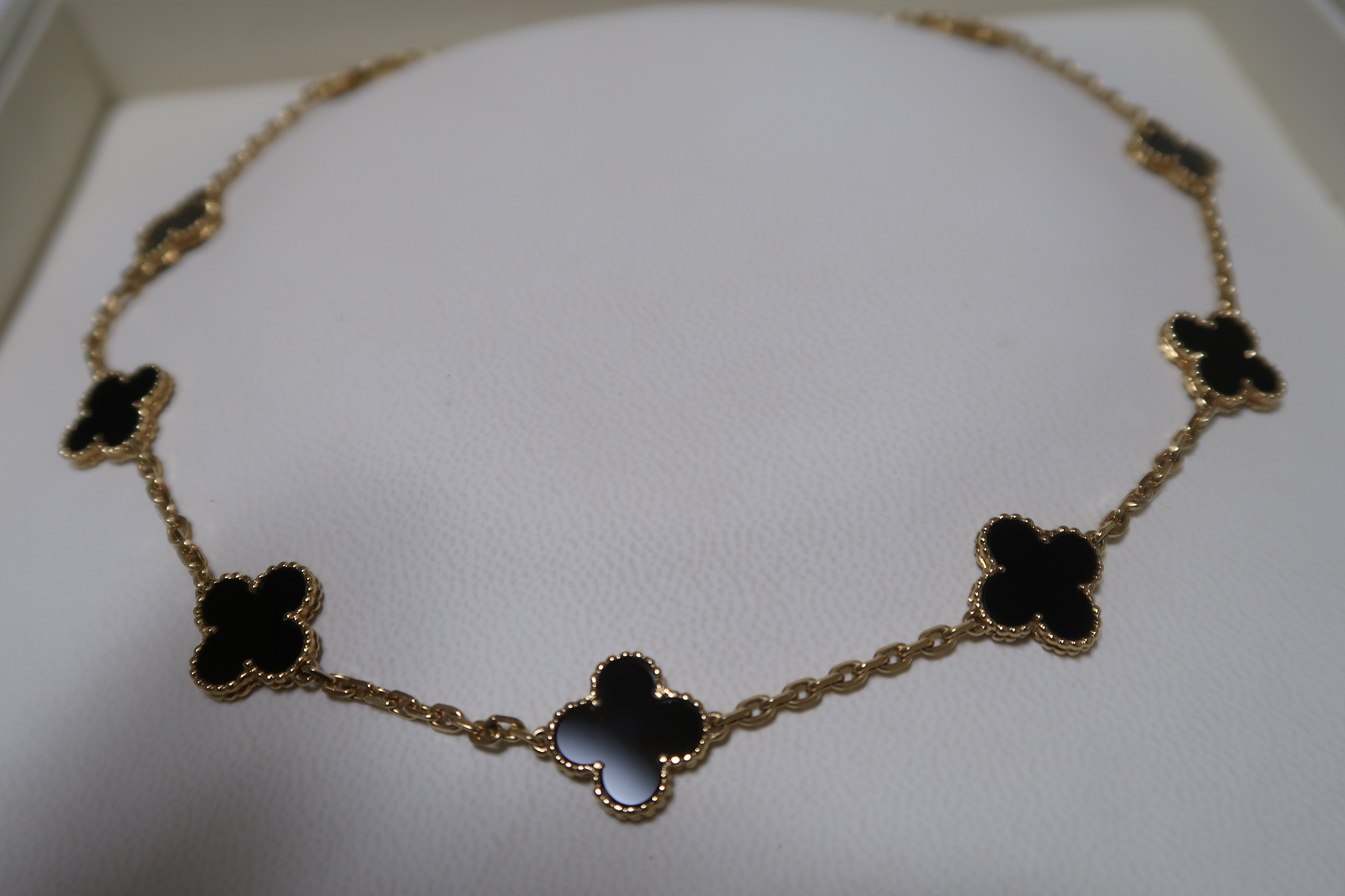 Van Cleef & Arpels オニキス 2点セット 10モチーフネックレス、ピアス