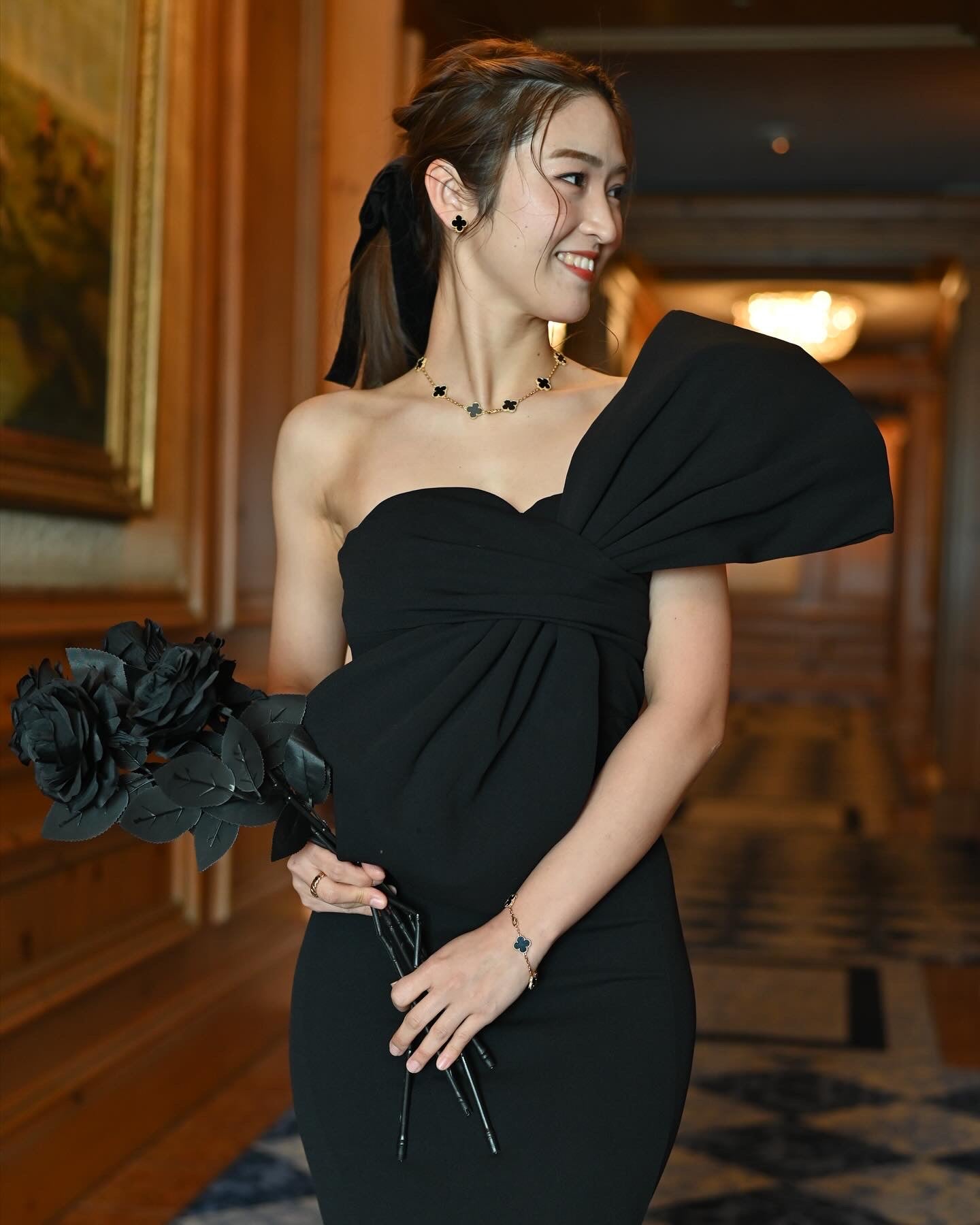 Van Cleef & Arpels オニキス ピアス 750YG