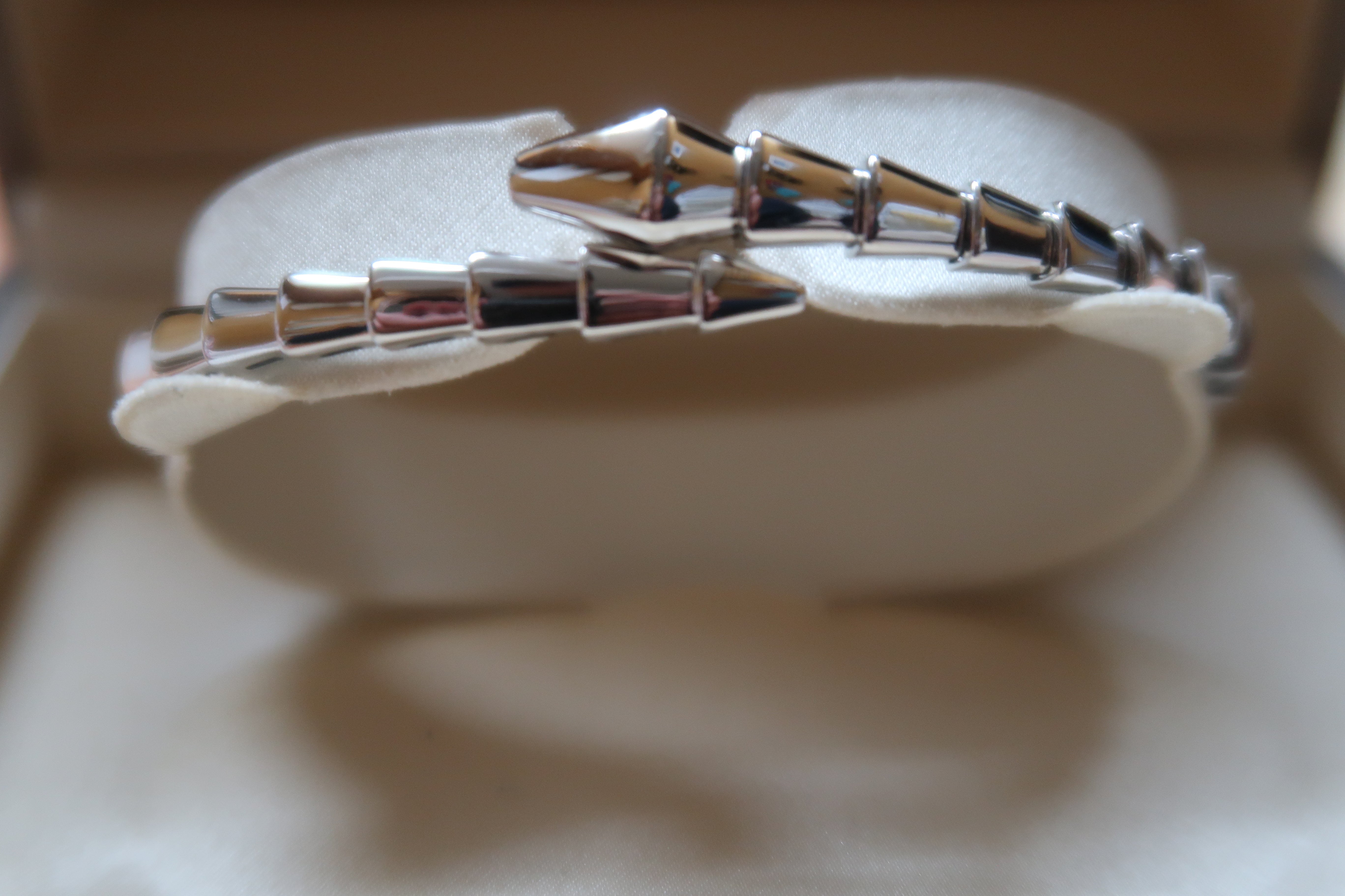 BVLGARI セルペンティ ヴァイパー ブレスレット