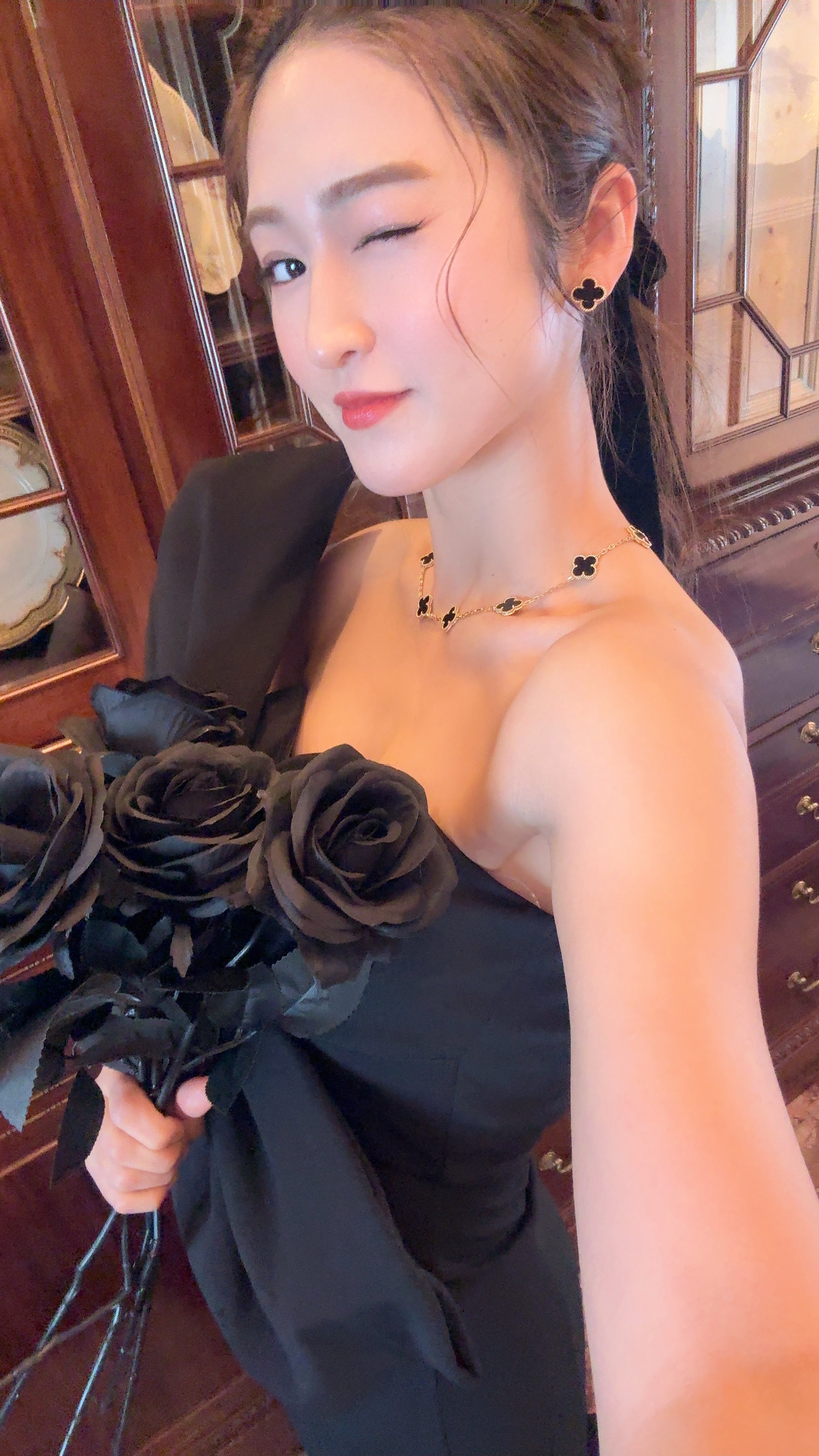 ヴァンクリーフ&アーペル オニキス 750YG 3点セット(関西限定のちょいカリ)