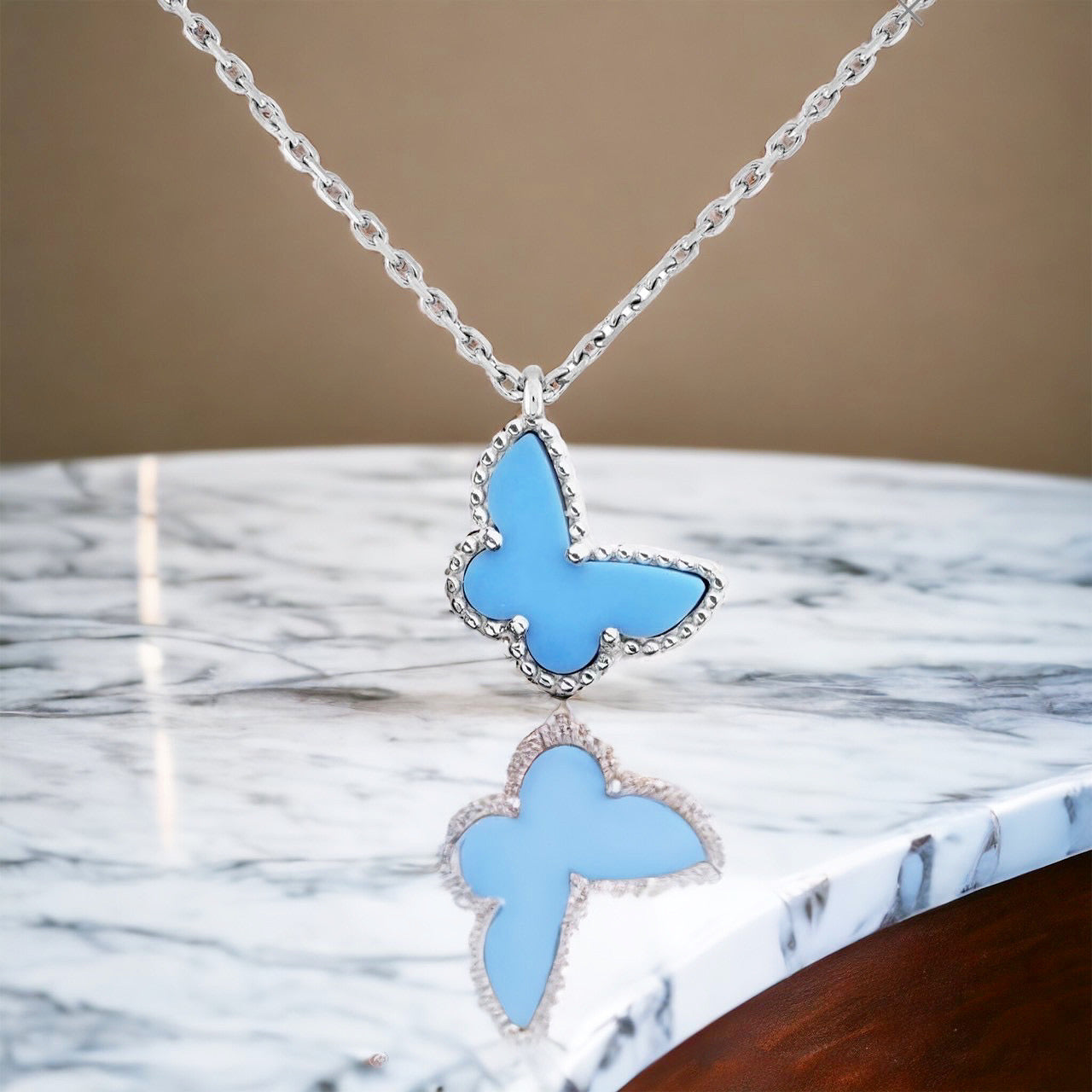 Van Cleef & Arpels スウィート アルハンブラ ネックレス