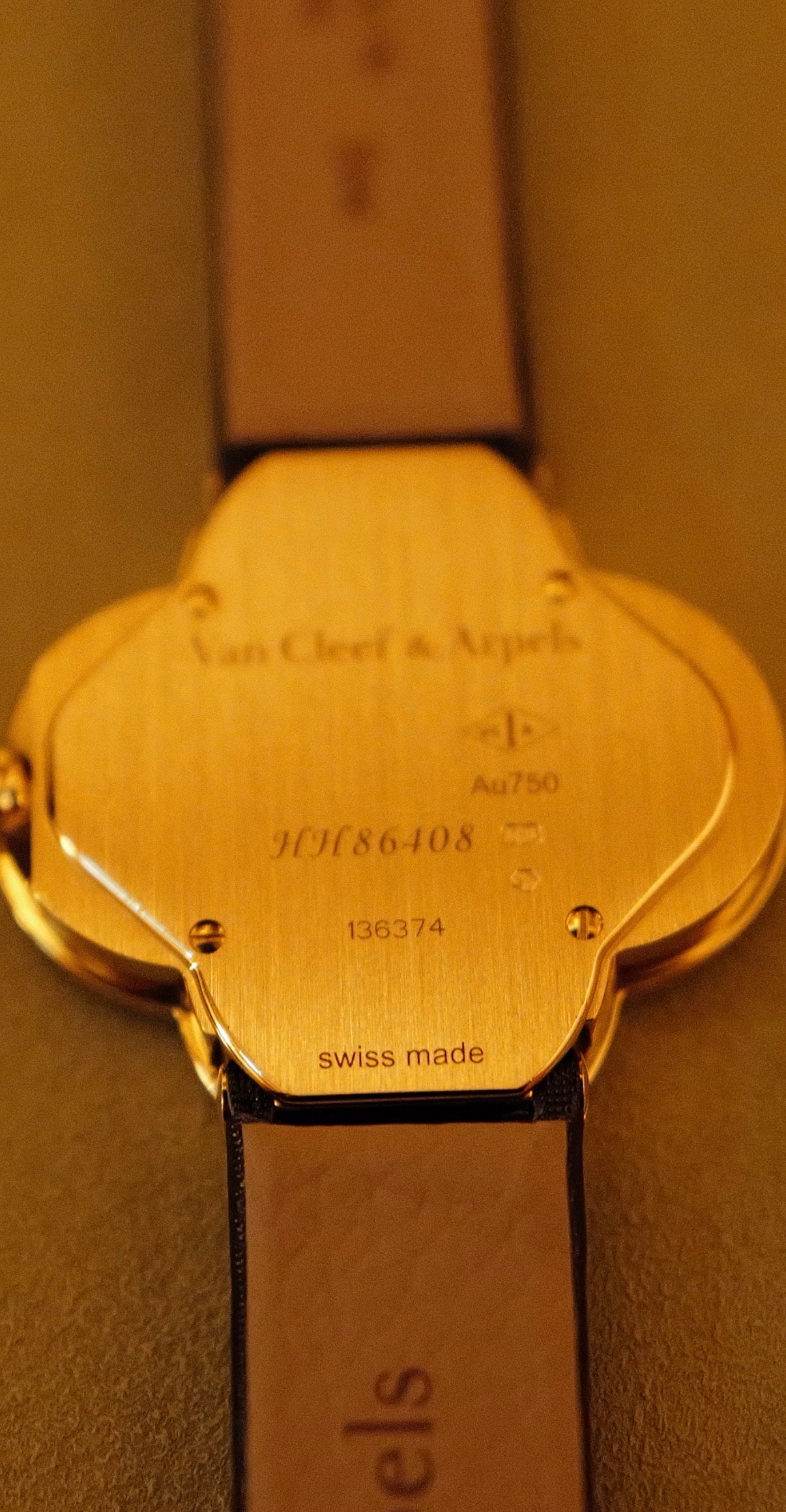 Van Cleef & Arpels イエローゴールド オニキス ダイヤモンド　ウォッチ