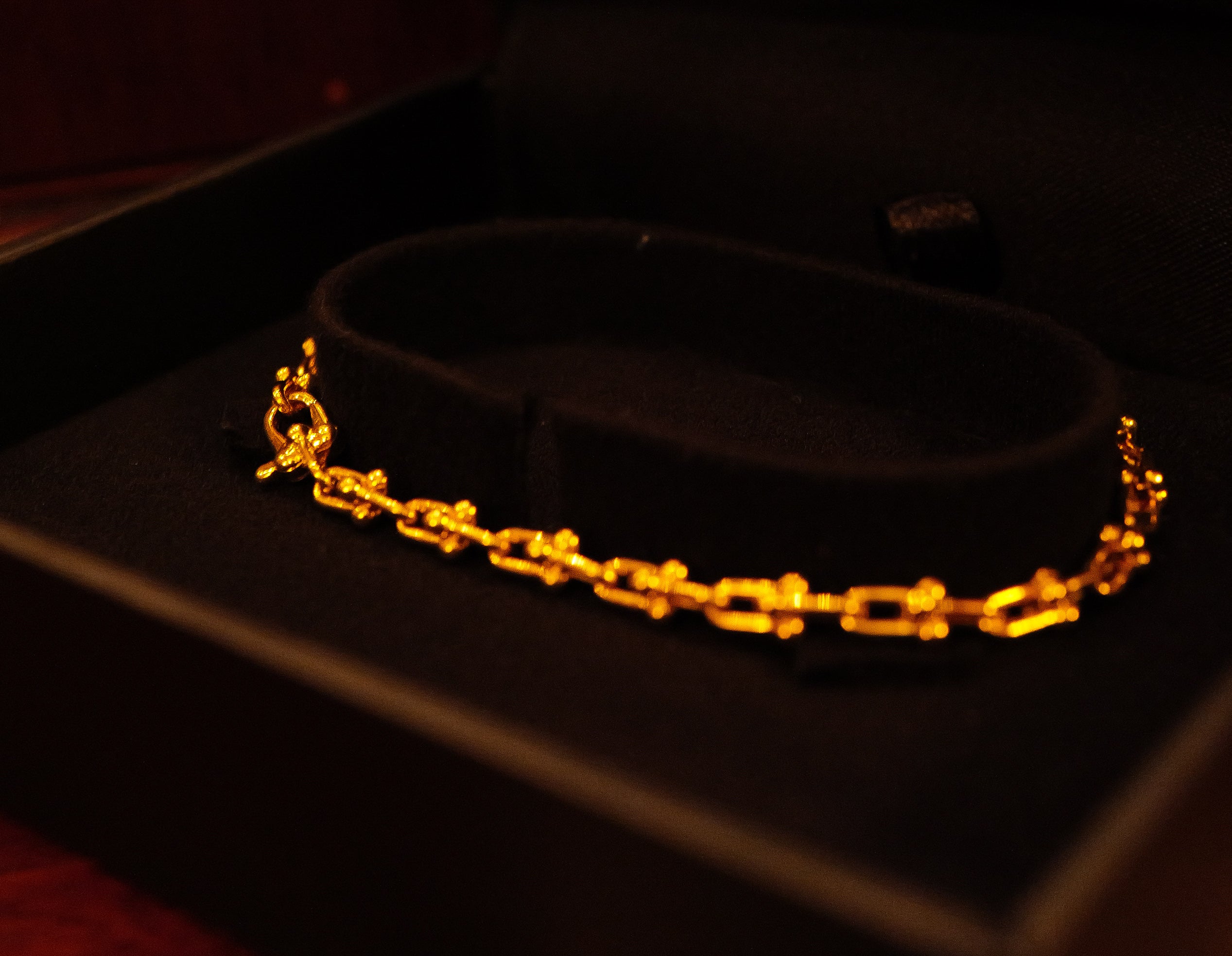 ティファニー ハードウェア マイクロ リンク k18YG ブレスレット　