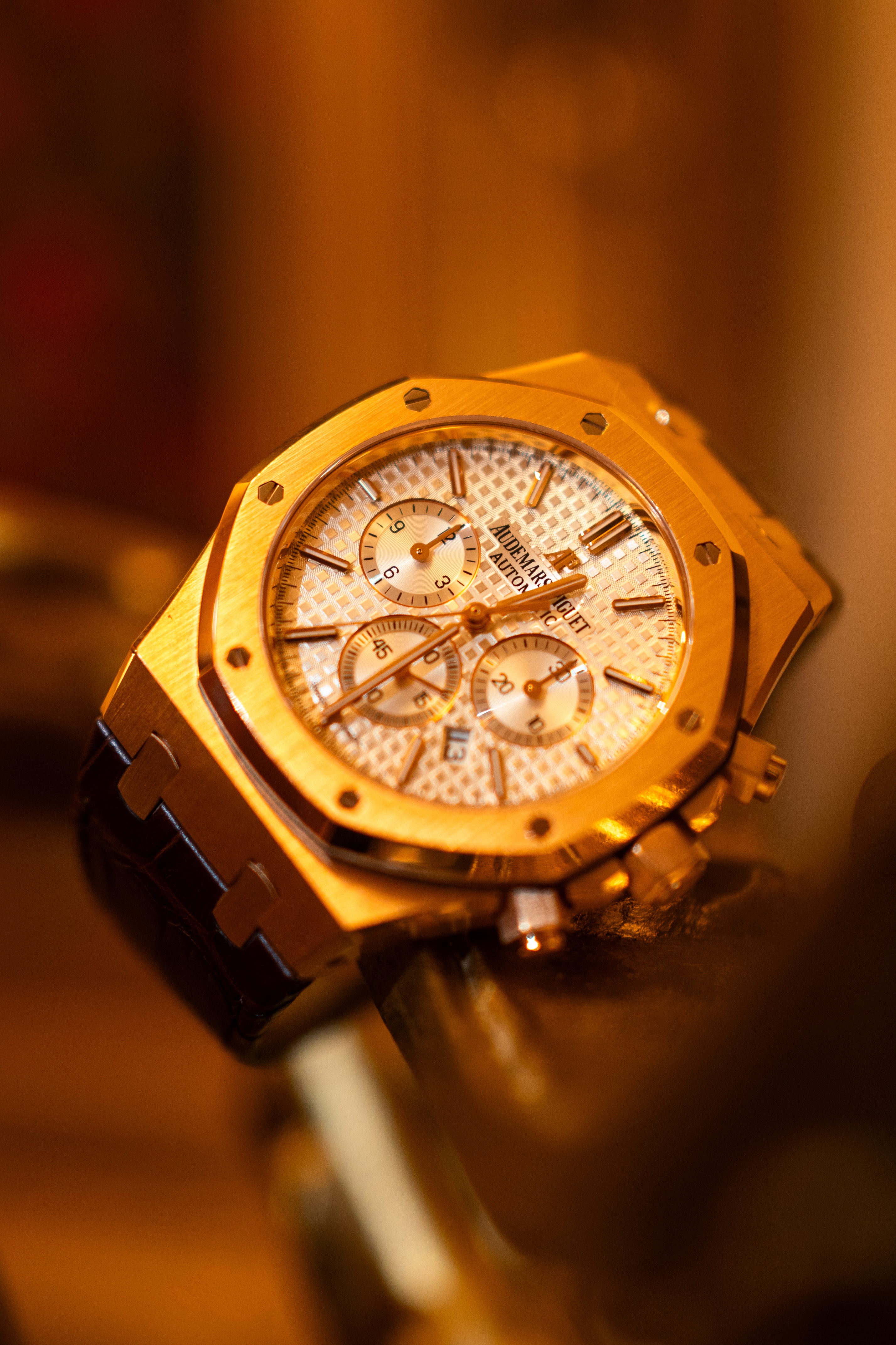 AUDEMARS PIGUET オーデマピゲ　ロイヤルオーク　クロノグラフ